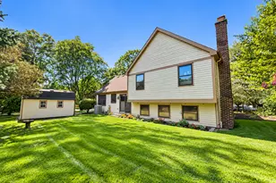 3 Alexandria Dr, Vernon Hills, IL 60061 - Photo 21