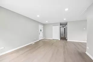 3424 Hickory Ln, Hazel Crest, IL 60429 - Photo 5