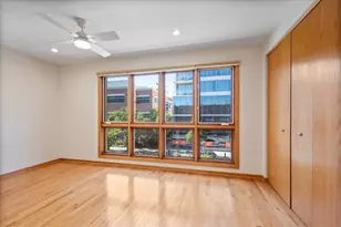 1889 Maple Ave, Evanston, IL 60201 - Photo 21