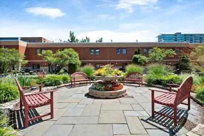 1889 Maple Avenue #W6, Evanston, IL 60201 - Photo 5
