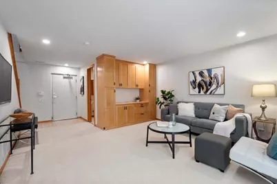 1889 Maple Avenue #W6, Evanston, IL 60201 - Photo 27