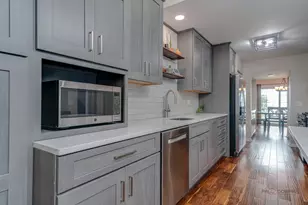288 Oak Bluff Ct, Wauconda, IL 60084 - Photo 7