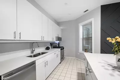 4354 N Kenmore Avenue #1N, Chicago, IL 60613 - Photo 7