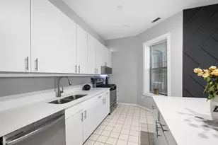 4354 N Kenmore Ave, Chicago, IL 60613 - Photo 7