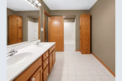 16612 Knottingwood Avenue, Oak Forest, IL 60452 - Photo 13