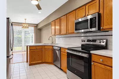 16612 Knottingwood Avenue, Oak Forest, IL 60452 - Photo 7