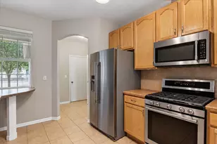 664 W Kristina Ln, Round Lake, IL 60073 - Photo 11