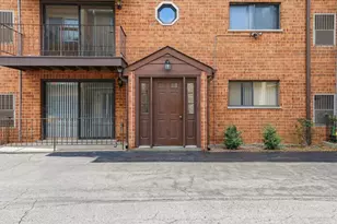 5973 N Northwest Hwy, Chicago, IL 60631 - Photo 3