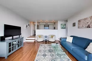 3200 N Lake Shore Dr, Chicago, IL 60657 - Photo 5
