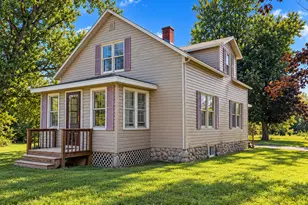 1915 Deerpass Rd, Marengo, IL 60152 - Photo 1
