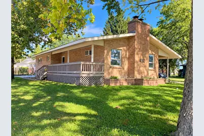 402 E 19th Street, Sterling, IL 61081 - Photo 1