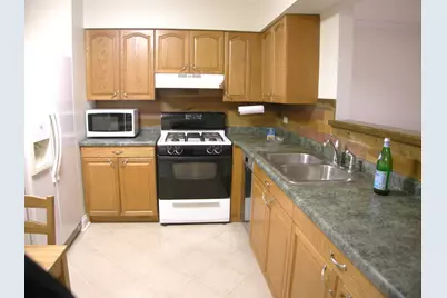 670 Marilyn Avenue #208, Glendale Heights, IL 60139 - Photo 3