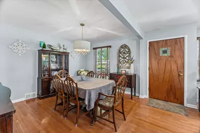 931 N Fernandez Avenue, Arlington Heights, IL 60004 - Photo 5
