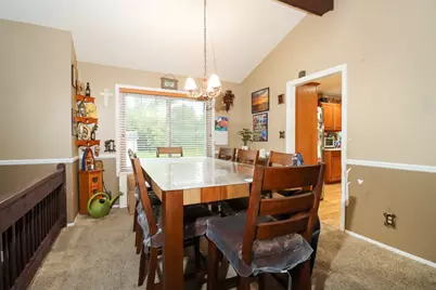916 Camelot Drive, Crystal Lake, IL 60014 - Photo 7