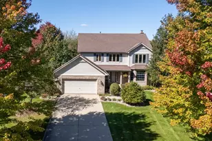 1490 Pheasant Trail Ct, Hoffman Estates, IL 60192 - Photo 1