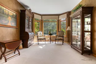 1490 Pheasant Trail Ct, Hoffman Estates, IL 60192 - Photo 5