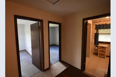 1607 Wheeler Road, Kirkland, IL 60146 - Photo 23