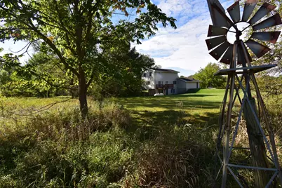 1607 Wheeler Road, Kirkland, IL 60146 - Photo 35
