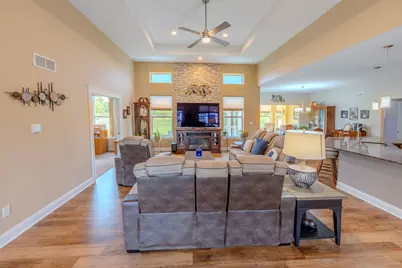 461 Dawns, Hampshire, IL 60140 - Photo 3