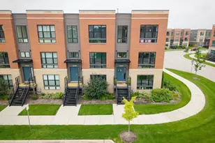2210 Venture Dr, Schaumburg, IL 60173 - Photo 29