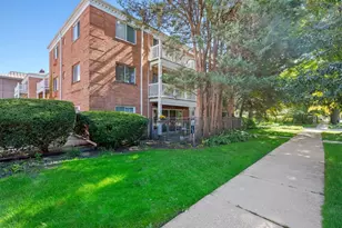 101 E Cossitt Ave, La Grange, IL 60525 - Photo 21
