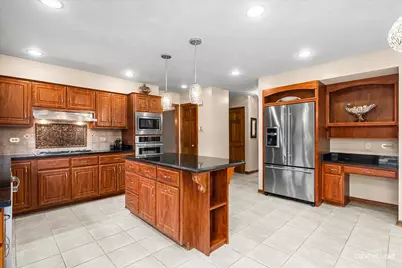 475 Prairie Knoll Drive, Naperville, IL 60565 - Photo 17