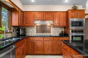 475 Prairie Knoll Dr, Naperville, IL 60565 - Photo 15