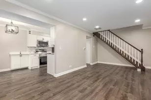2212 Cardinal Ct, Schaumburg, IL 60194 - Photo 23
