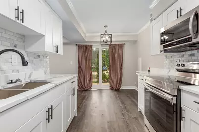 2212 Cardinal Court, Schaumburg, IL 60194 - Photo 15