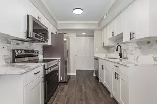 2212 Cardinal Ct, Schaumburg, IL 60194 - Photo 17