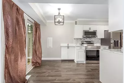 2212 Cardinal Court, Schaumburg, IL 60194 - Photo 19