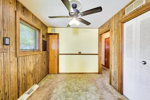 411 N Highview Ave, Elmhurst, IL 60126 - Photo 5