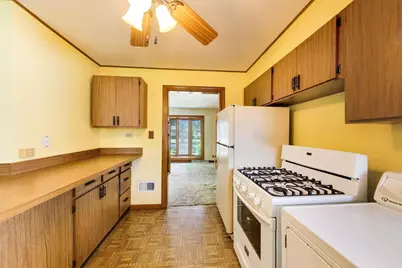 411 N Highview Avenue, Elmhurst, IL 60126 - Photo 9