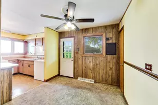 411 N Highview Ave, Elmhurst, IL 60126 - Photo 7