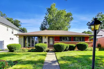 411 N Highview Avenue, Elmhurst, IL 60126 - Photo 1