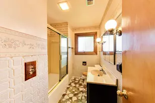 411 N Highview Ave, Elmhurst, IL 60126 - Photo 13
