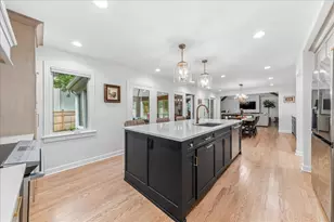 1415 Heatherton Dr, Naperville, IL 60563 - Photo 7