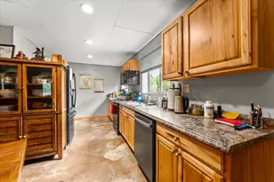 7202 River Rd, Iuka, IL 62849 - Photo 7