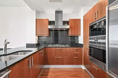 401 N Wabash Avenue #48E, Chicago, IL 60611 - Photo 3