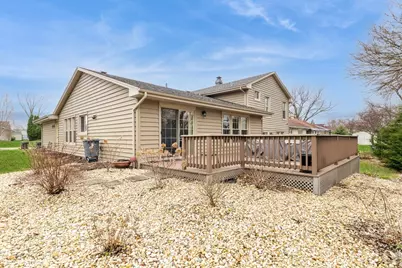 264 Evergreen Lane, Bloomingdale, IL 60108 - Photo 13