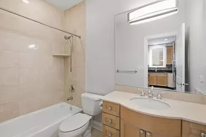 2717 N Wilton Avenue #3S, Chicago, IL 60614 - Photo 13