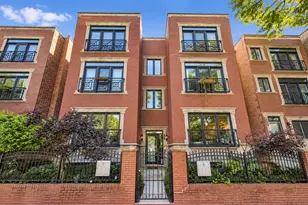 2717 N Wilton Ave, Chicago, IL 60614 - Photo 1