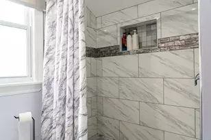 5023 W Eddy St, Chicago, IL 60641 - Photo 33
