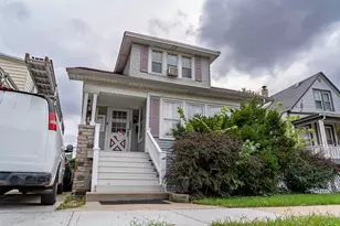 5023 W Eddy St, Chicago, IL 60641 - Photo 1