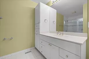1440 Concorde Cir, Highland Park, IL 60035 - Photo 13