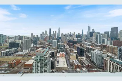 500 W Superior Street #1306, Chicago, IL 60654 - Photo 23