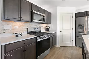 1205 Legacy Pointe Blvd, Joliet, IL 60431 - Photo 5
