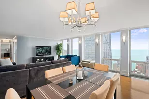 111 E Chestnut St, Chicago, IL 60611 - Photo 3