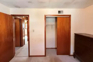 1631 N 36th Ave, Melrose Park, IL 60160 - Photo 15