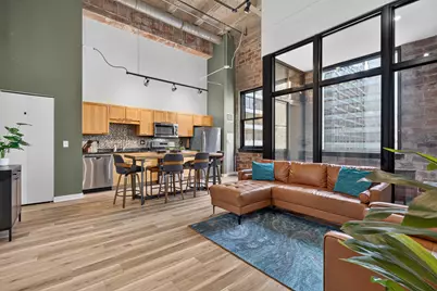 20 N State Street #1012, Chicago, IL 60602 - Photo 5